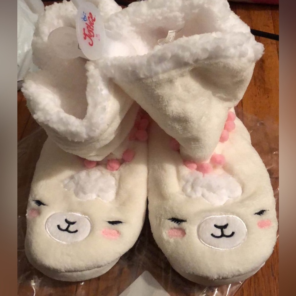 Justice bootie slippers size 6/7 big girls/women $12 nwt